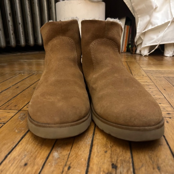 UGG\'s Boots size 10/women 11